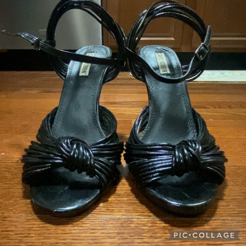 Elegant Black Strappy Heels